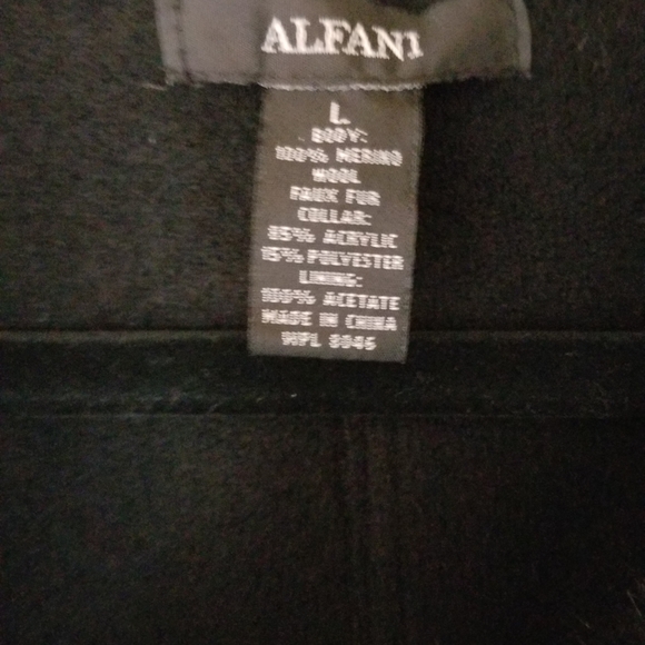 Jacket - Picture 3 of 3